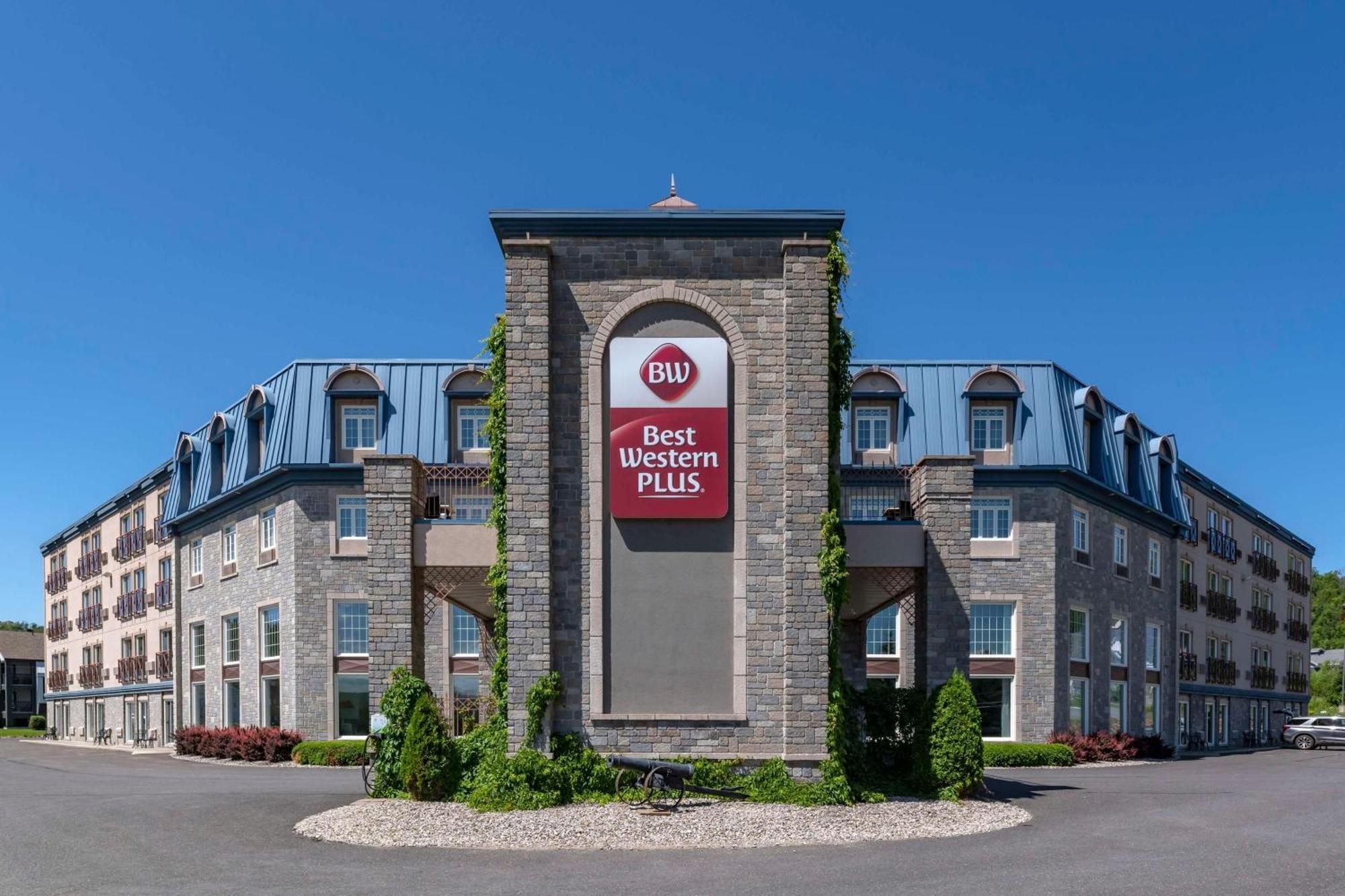 Best Western Plus Edmundston Exterior foto